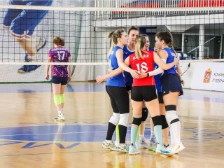 Женская команда «Мытищи» выиграла чемпионат Подмосковья по волейболу
