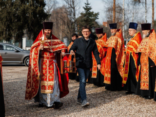 Опубликовано поздравление с Пасхой от протоиерея Павла Мурзича