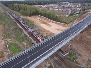 В Аникеевке открыли путепровод над железной дорогой