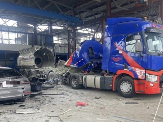 Прокуратура проводит проверку по факту инцидента в ангаре на Плещеевской улице