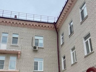 В Видном контролируют ход капремонта многоквартирного дома на Заводской улице