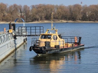 Из-за сильного ветра временно останавливается Ловецкая паромная переправа