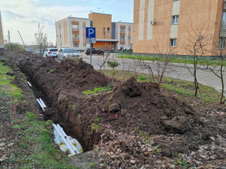 Новую теплотрассу к дому 101А проложили на улице Московской