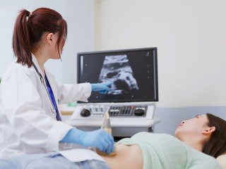 Будущих мам пригласили на скрининг в Мытищинскую больницу