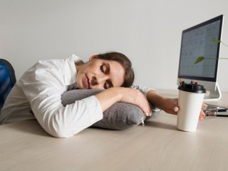 Главврач Протвинской больницы призвал заботиться о здоровье на работе