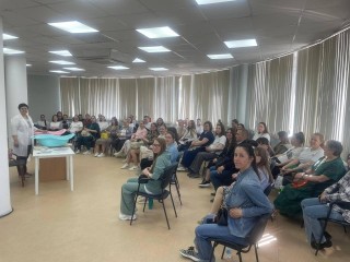 Будущих мам Красногорска научили уходу за новорожденными