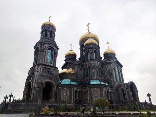 В Одинцове четыре пары откроют Свадебный сезон-2025 в Главном храме ВС РФ