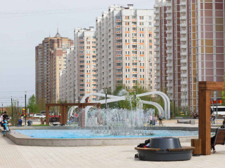 В Подольске открыли сезон купания в фонтанах