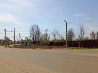 В поселке Шаликово снесли самовольно построенный магазин рядом с ж/д станцией