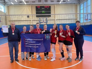Студентки из Коломны стали серебряными призерами волейбольной Спартакиады