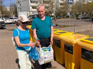Экомобиль в Долгопрудном: сдаем пластиковые отходы и получаем за это бонусы