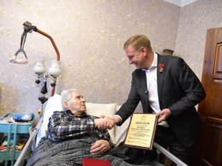 Ветеран Виталий Воронов стал Почетным гражданином Дмитровского округа