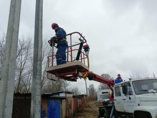 Энергетики построили новую ЛЭП в Рязановском для подключения гаражей