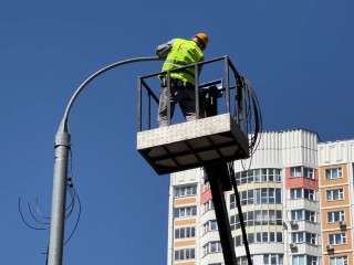 В Троицкой Слободе на два часа отключат свет для замены опорного изолятора