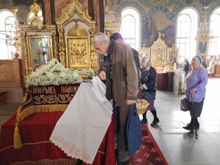 В Орехово-Зуеве тысячи православных христиан приложились к иконам