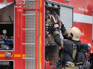Число пожаров в Подмосковье сократилось за сутки более чем вдвое