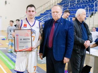 Баскетбольная команда из Лыткарина завоевала бронзу в чемпионате Подмосковья