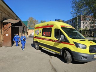 Более 200 медиков в Клину отметили день скорой помощи