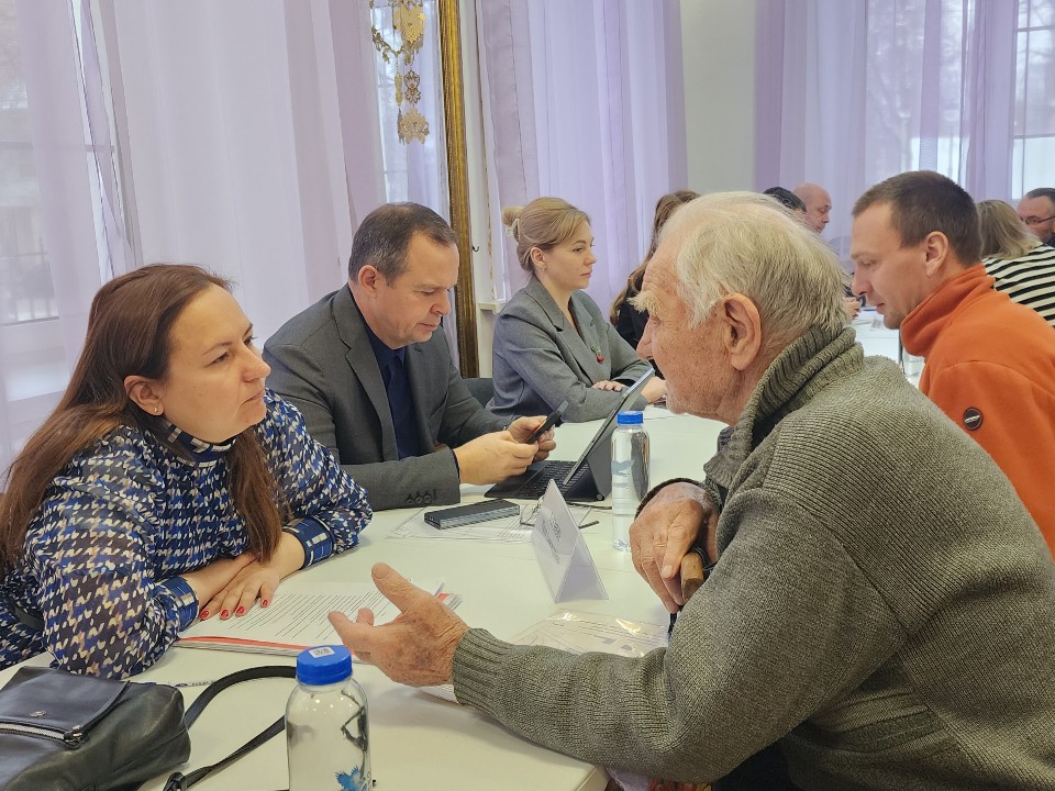 Задать вопросы руководству округа и депутатам звенигородцы смогут 27 мая