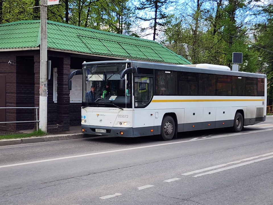 Автобусы и электрички в Чехове возят пассажиров по расписанию выходных