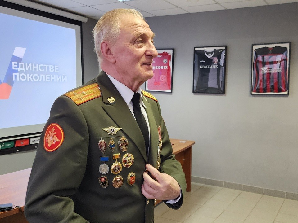 Интересные детали истории Варшавского договора рассказали жителям Химок в лицее
