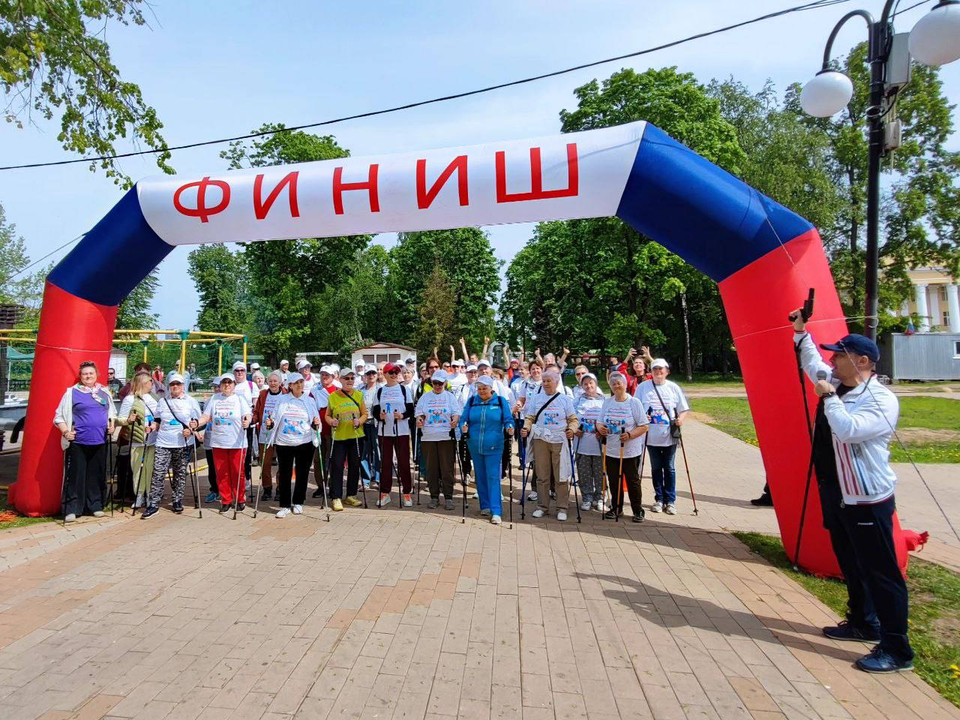 Пенсионер Александр Михалков в 90 лет стал участником марафона в Люберцах