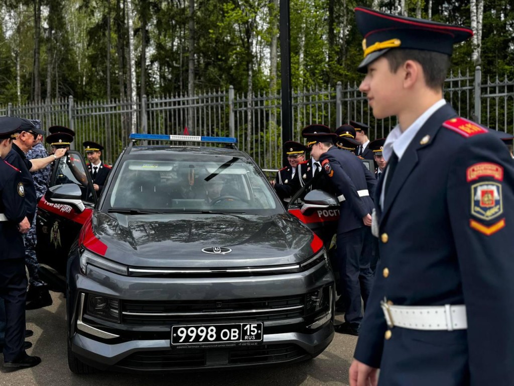 Росгвардия провела «День открытых дверей» в парке «Патриот»