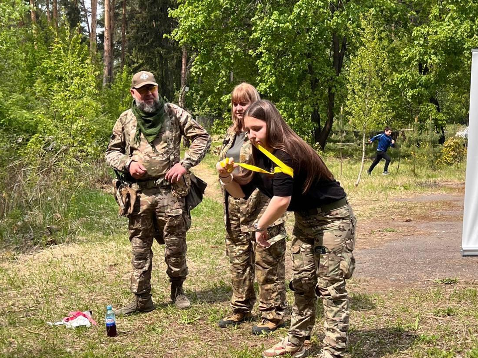 Жуковские школьники осваивают начальную военную подготовку с ветеранами СВО