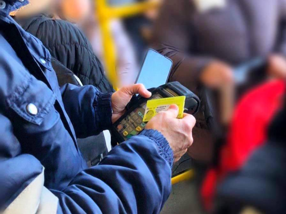 В Одинцове в ходе рейда по контролю за оплатой проезда в общественном транспорте инспекторы выявили пять безбилетников