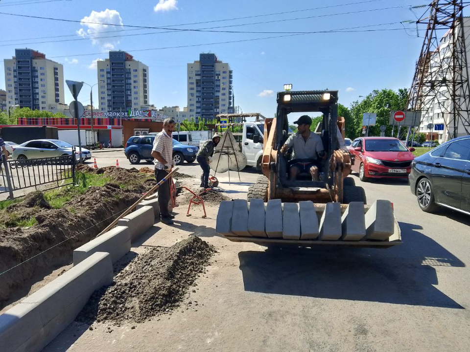 Дорожное покрытие полностью заменят на одной из улиц Чехова