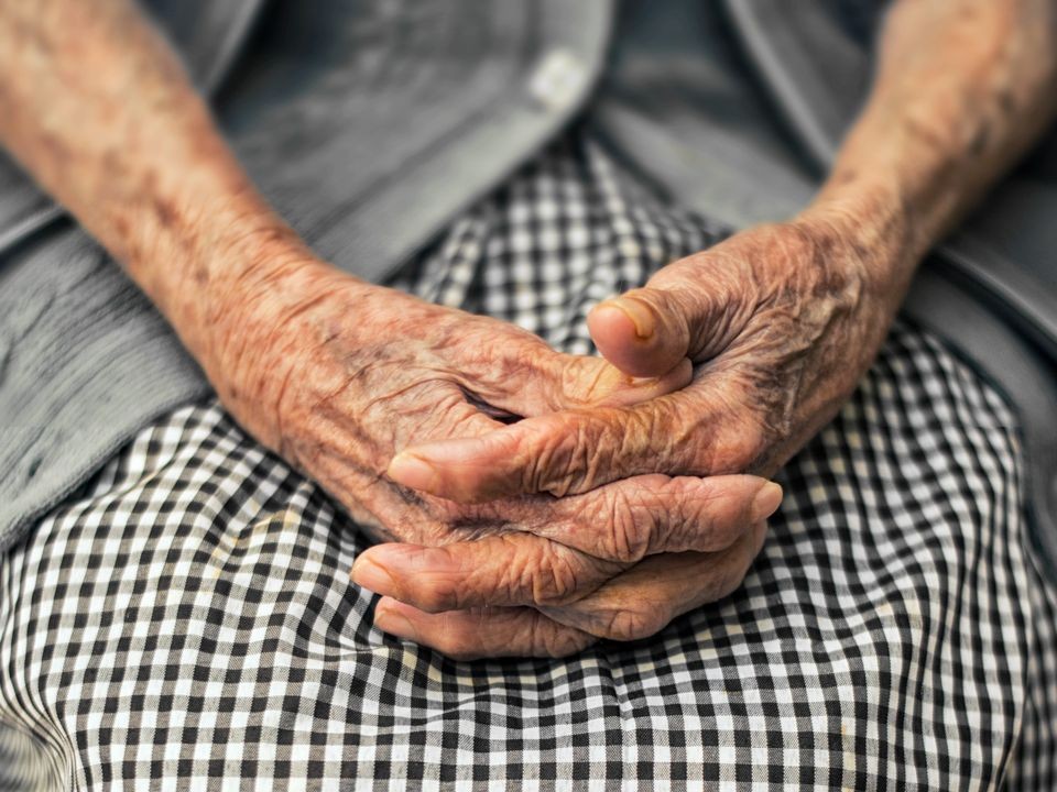 Долгожительница из Подмосковья рассказала, как дожить до 96 лет без врачей и таблеток