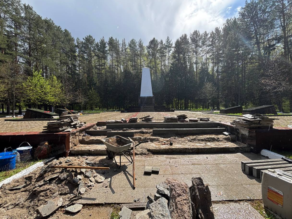 Памятник Латышским стрелкам приведут в порядок к юбилею Победы