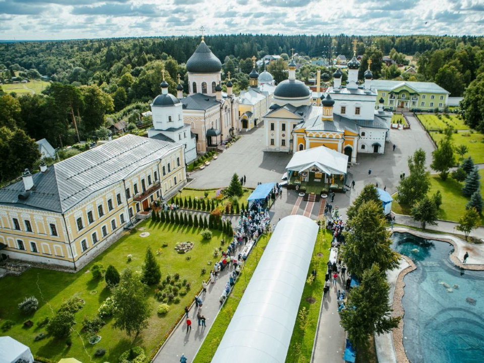 Несколько юбилеев отпразднуют в Давидовой пустыни 23 мая