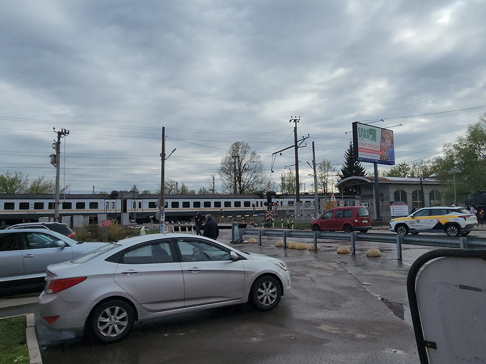 Железнодорожный переезд в Агрогородке временно закроют