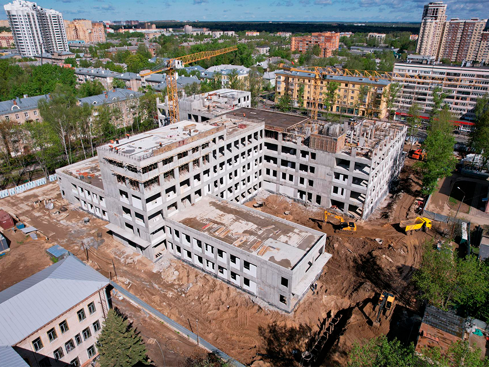Крупнейшую в Подмосковье поликлинику откроют в Королеве к 2026 году