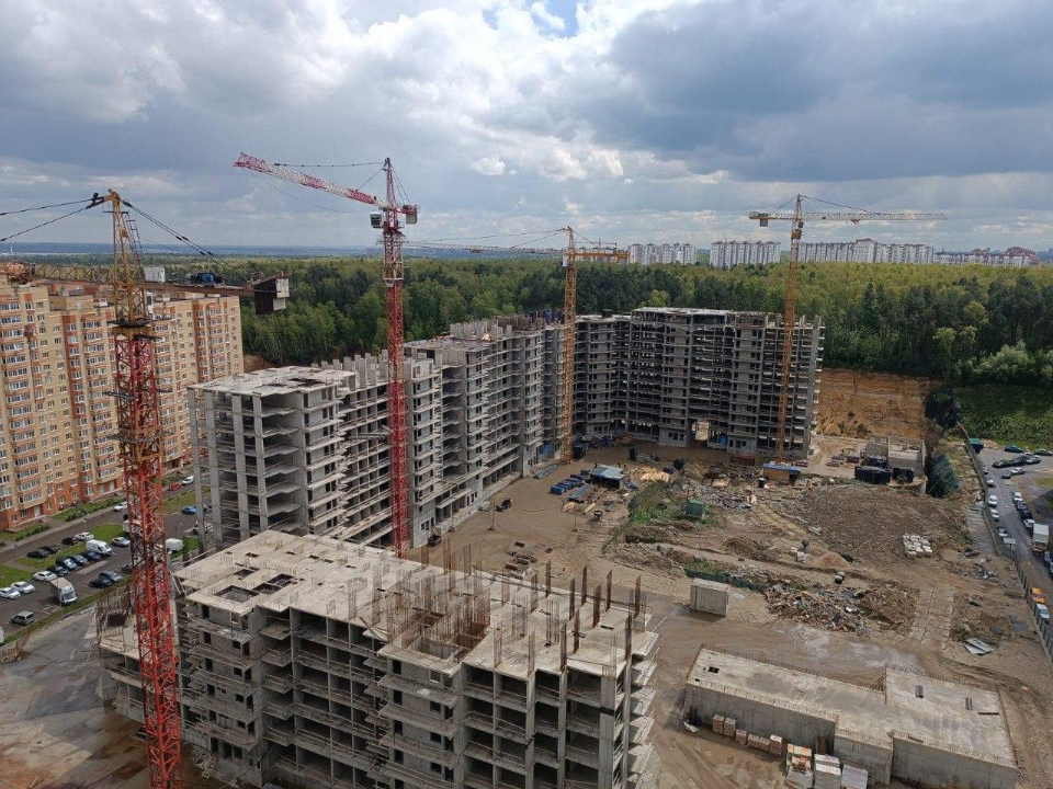 Возобновлено строительство двух многоэтажек в подмосковных Котельниках