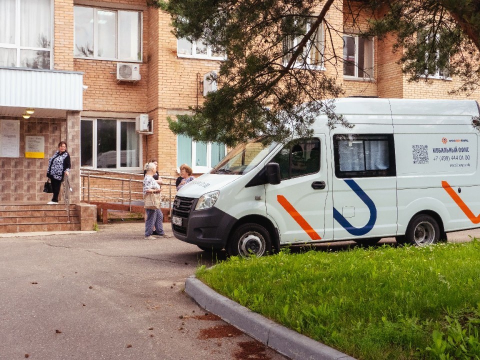 Жители Сергиева Посада смогут оплатить ЖКУ рядом с домом в июне