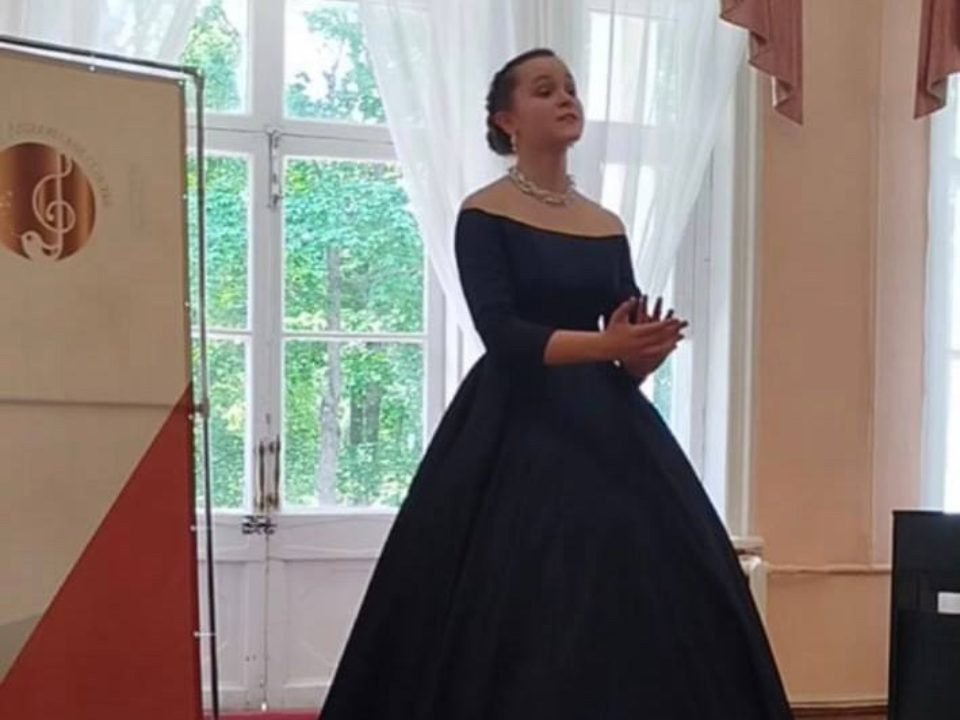 Дмитровчанка стала лауреатом вокального конкурса «Алябьевский соловей»