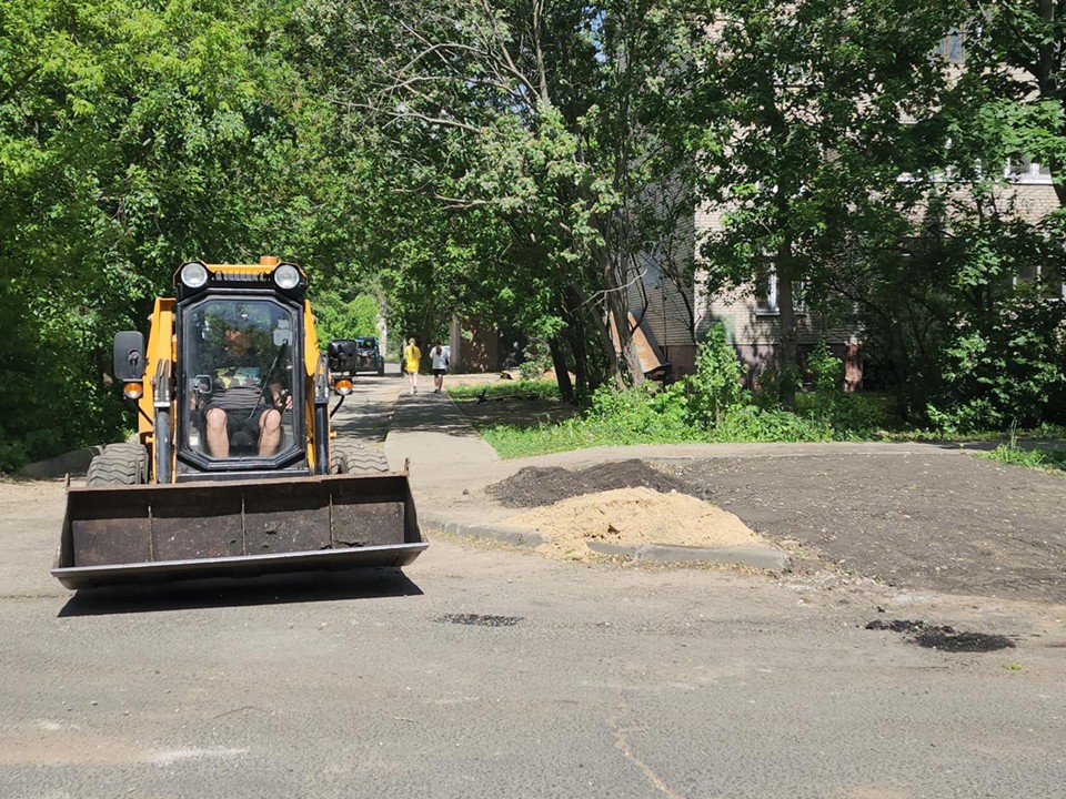В Пушкино на ул. Льва Толстого делают новый пешеходный переход