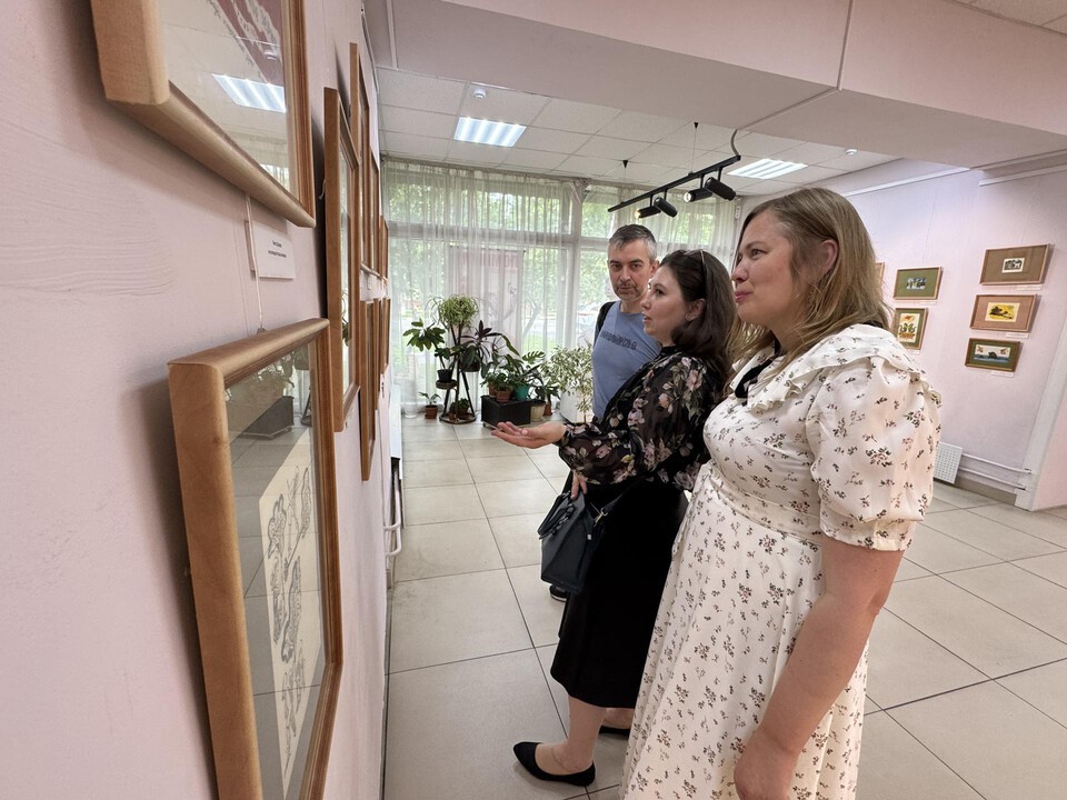 В Балашихе открылась выставка советского художника-иллюстратора Виктора Дувидова