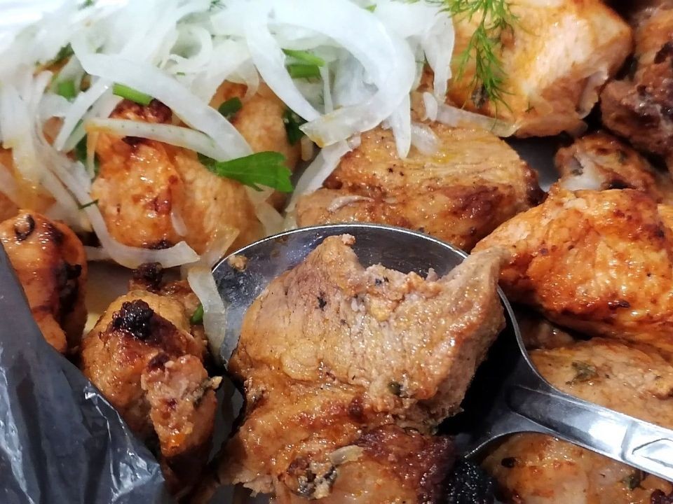Шашлыки из индейки и лосося признали самыми полезными