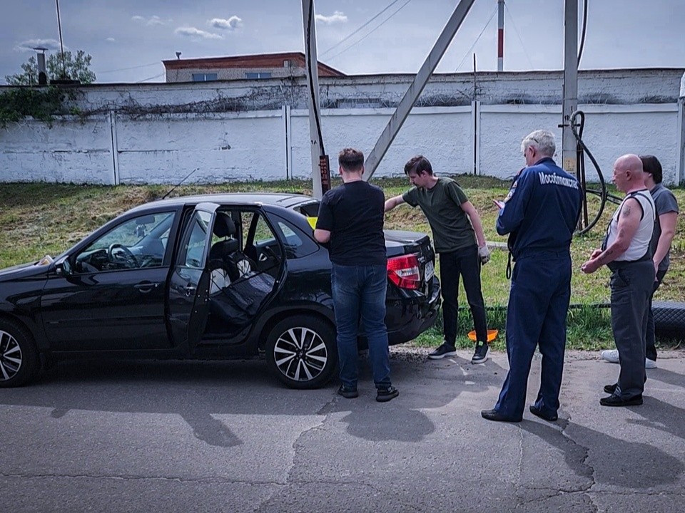 Пять автомобилей повредило в Бронницах стальными шариками от сбитого БПЛА