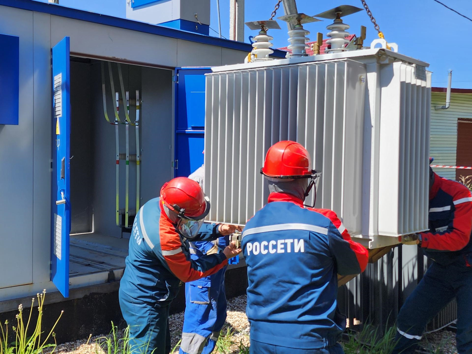 Высоковольтный распределительный пункт ввели в эксплуатацию в Ходаеве
