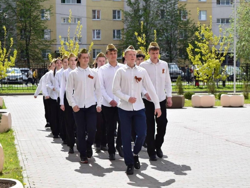 Старшеклассники гимназии им. Подольских курсантов стали лучшими в смотре строя и песни