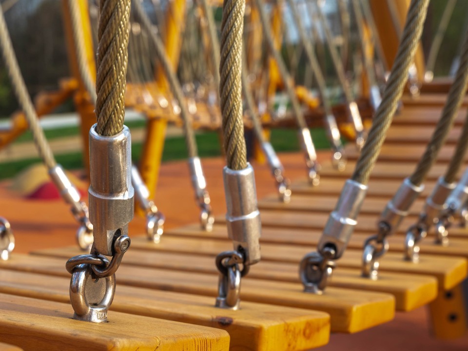 Серебряные Пруды вошли в число лидеров по уходу за детскими площадками