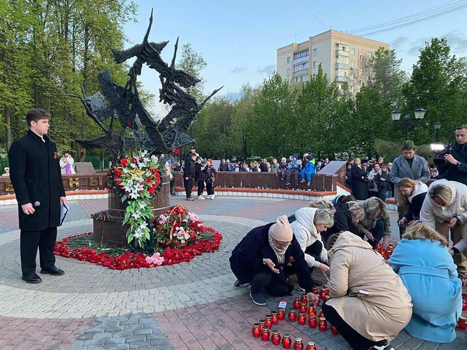 Около 1000 человек собрала акция «Свеча Памяти» в Пушкинском округе