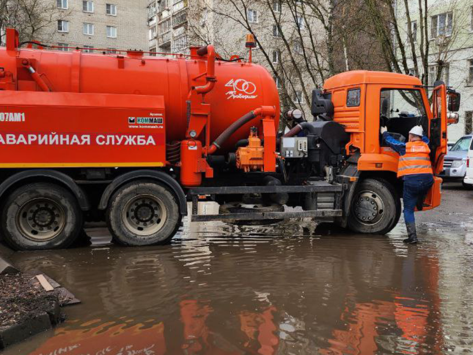Администрация отреагировала на разлив нечистот в Дедовске