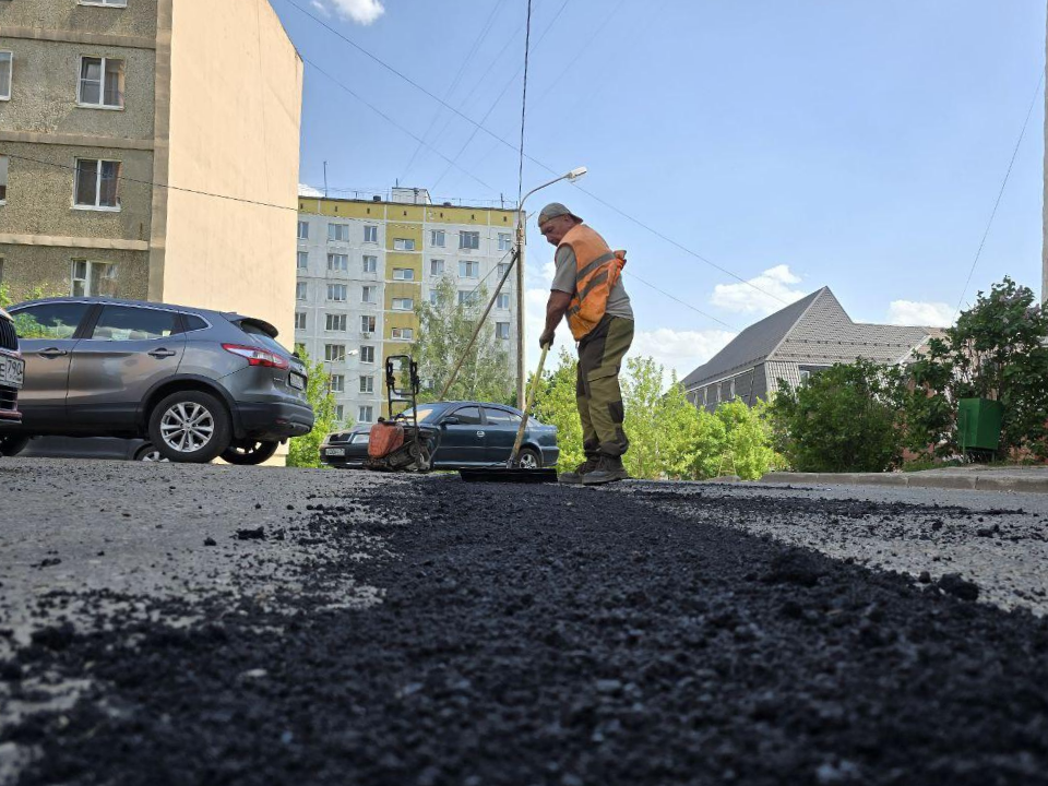 Более ста ям устранили дорожники на нескольких улицах в Можайске