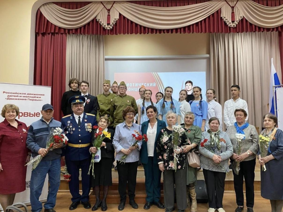 Подмосковные школьники посетят ветеранов и поздравят с праздником Великой Победы