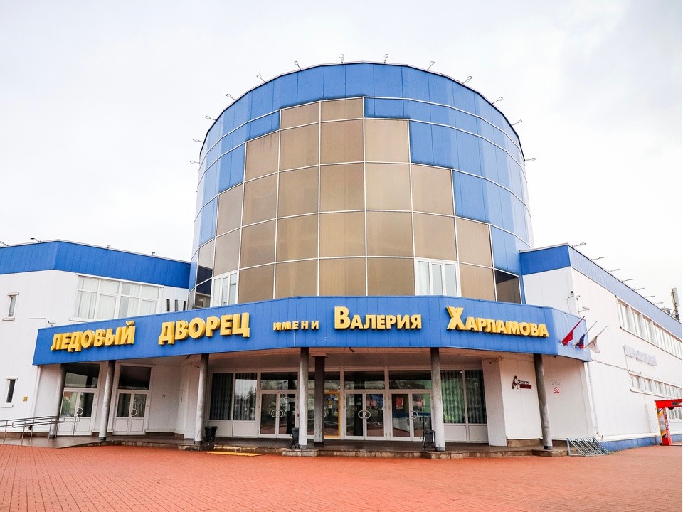 В Ледовом дворце на спортивном празднике выступят фигуристы и хоккеисты